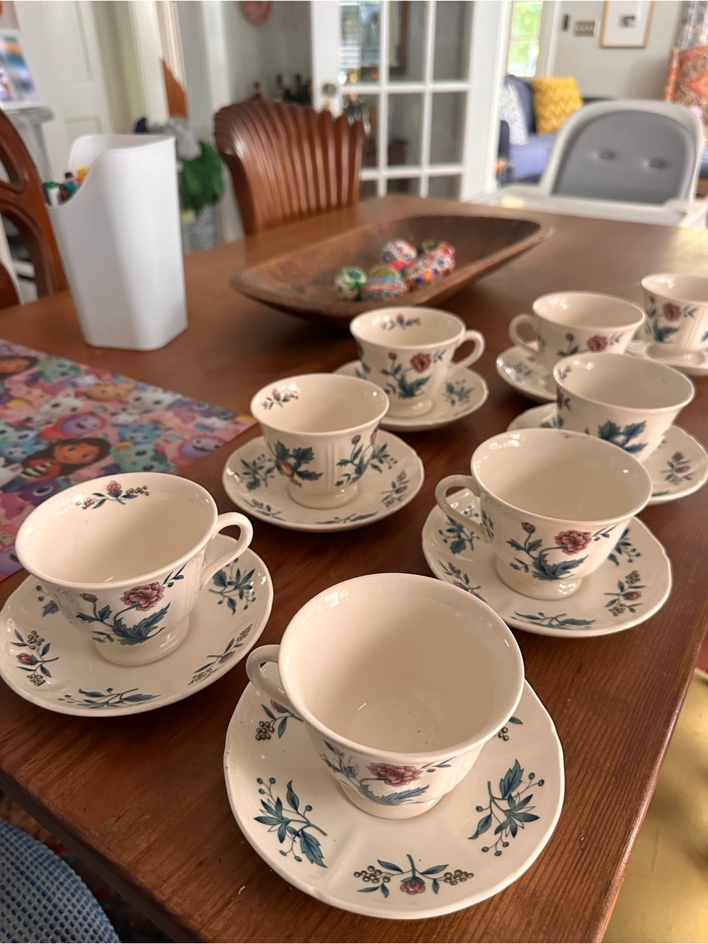 Wedgewood Williamsburg Potpourri Teacup and Saucer Set of 8